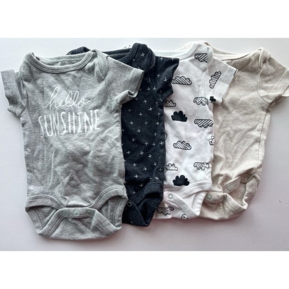 Cloud Island • Newborn Baby Onesie Bundle 4 Pack - Picture 1 of 5